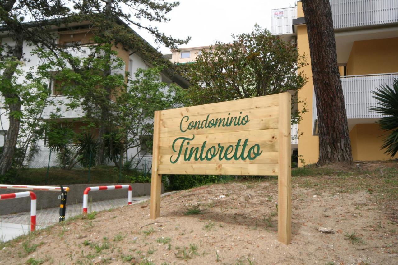Ba- Tintoretto Apartments - Lignano Sabbiadoro Zewnętrze zdjęcie