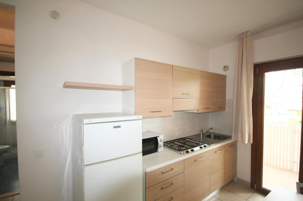 Ba- Tintoretto Apartments - Lignano Sabbiadoro Zewnętrze zdjęcie