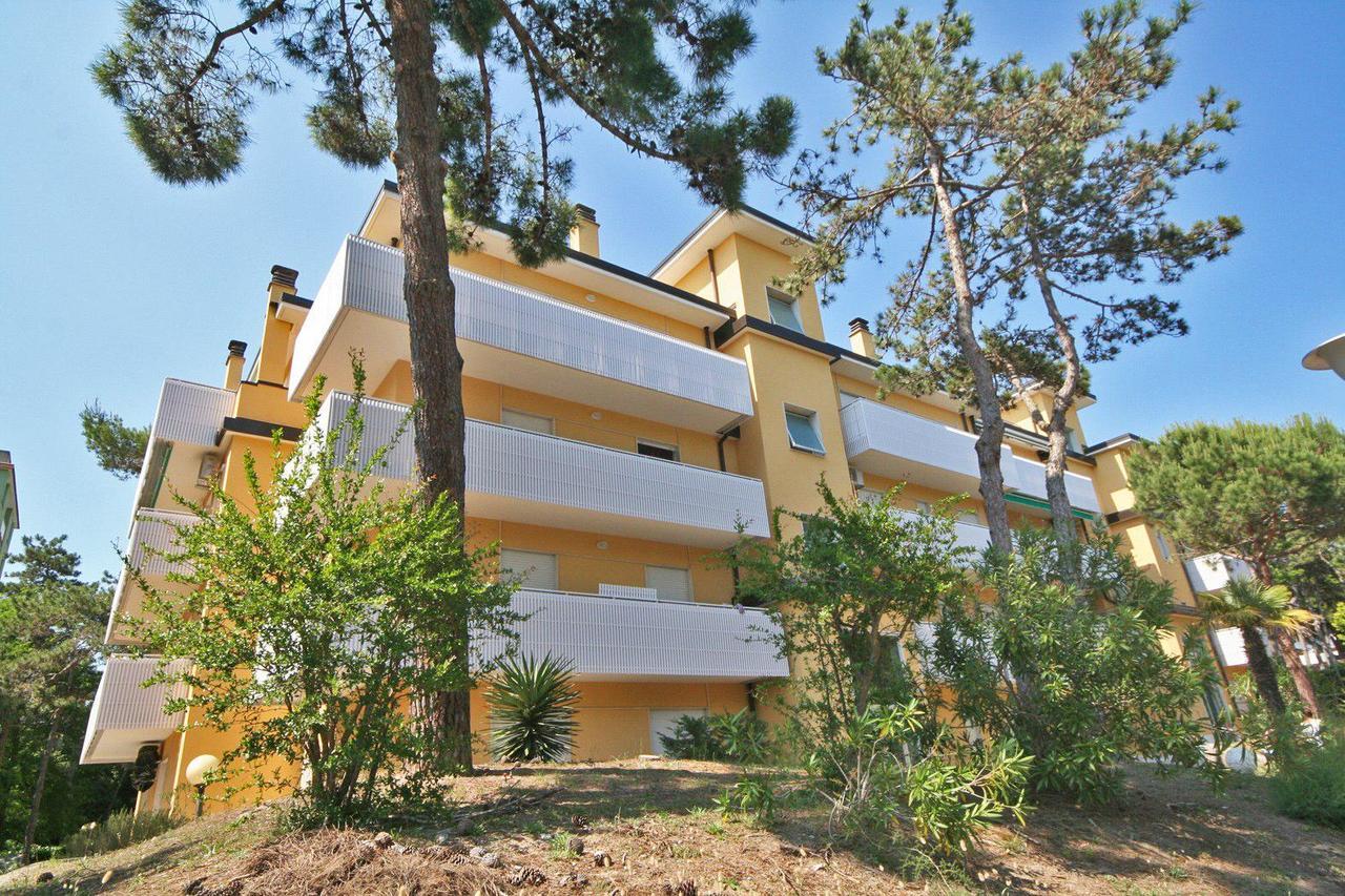 Ba- Tintoretto Apartments - Lignano Sabbiadoro Zewnętrze zdjęcie